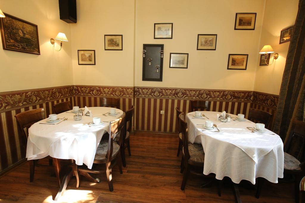 Hotel & Restaurant The House Sofia Extérieur photo