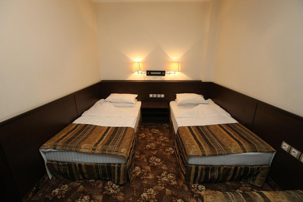 Hotel & Restaurant The House Sofia Extérieur photo