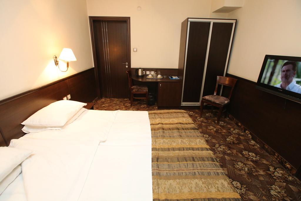 Hotel & Restaurant The House Sofia Chambre photo